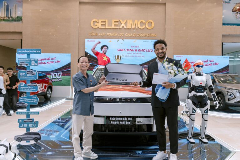 Tập đoàn Geleximco và Omoda & Jaecoo Việt Nam vinh danh cầu thủ Nguyễn Xuân Son sau ASEAN Cup 2026
